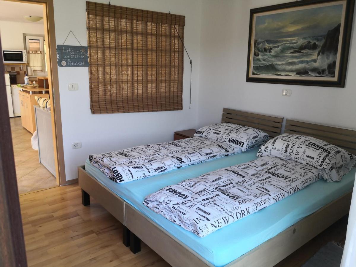Solmar, Apartment With Big Terrace Near Nature Portoroz Exterior foto