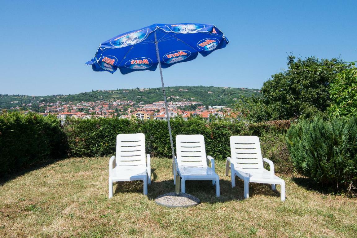Solmar, Apartment With Big Terrace Near Nature Portoroz Exterior foto